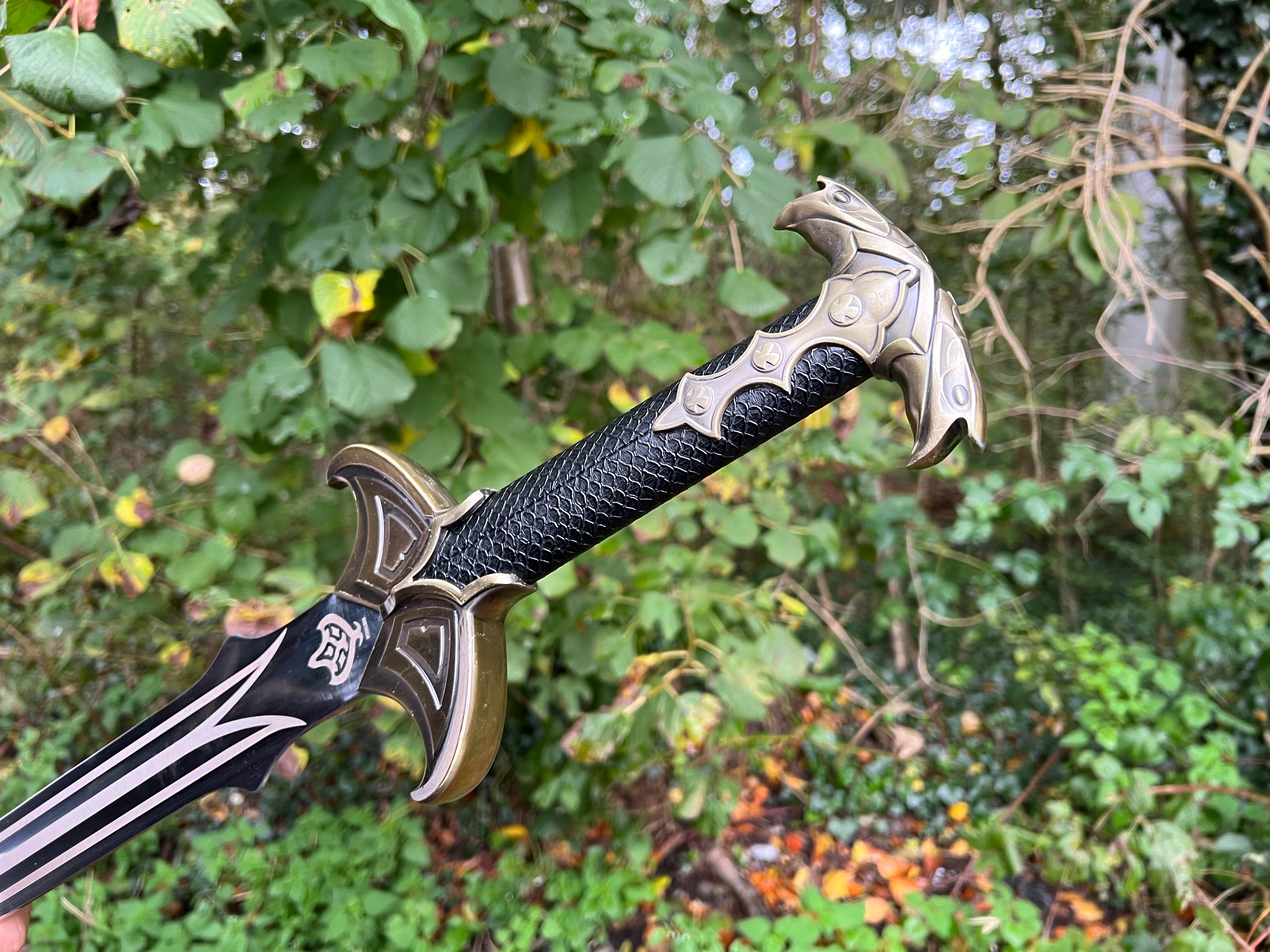 The Sword of Bard the Archer-The Hobbit (including wall holder)