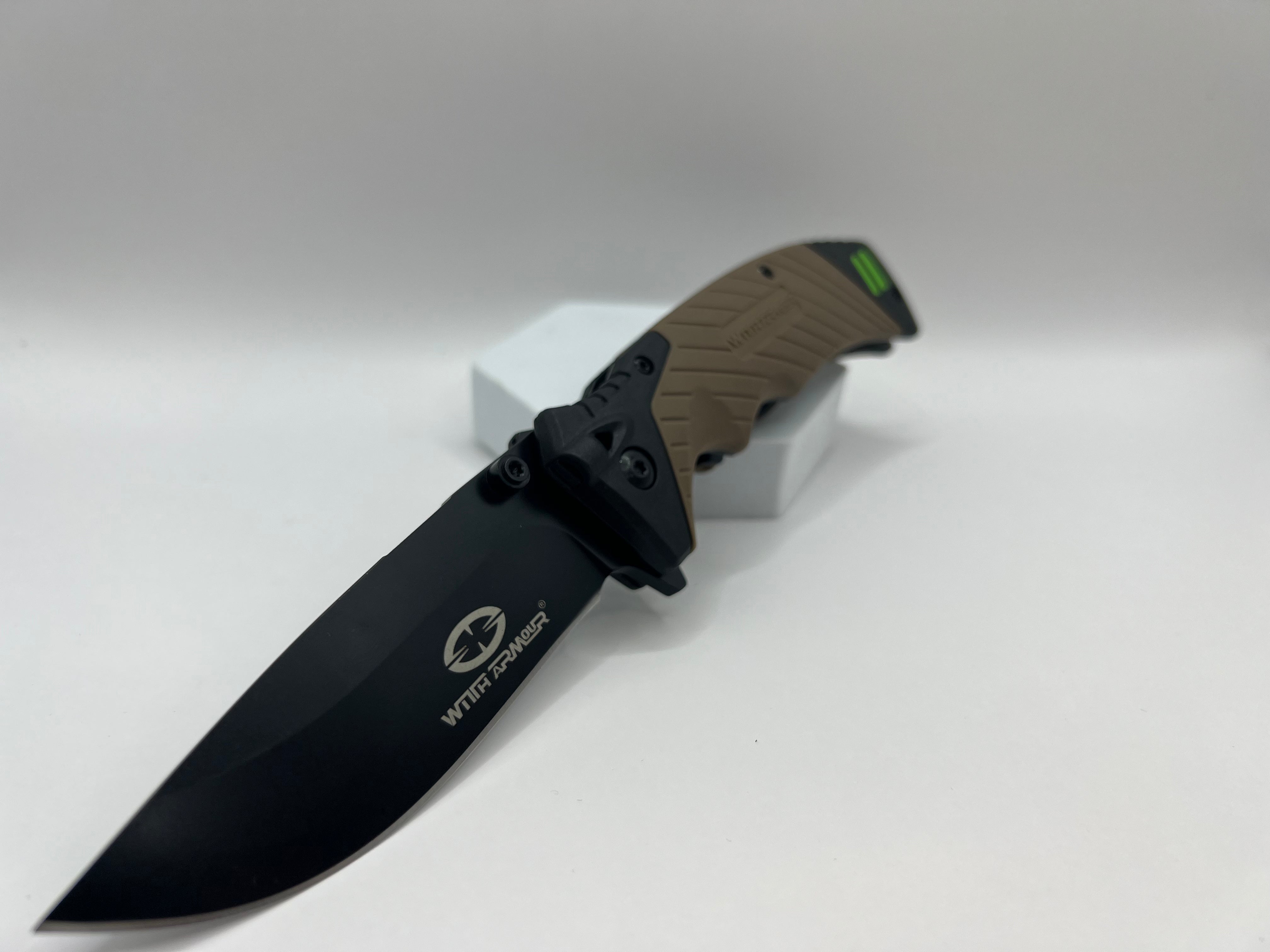 Das Nightingale - Robustes Taschenmesser für vielseitige Einsätze