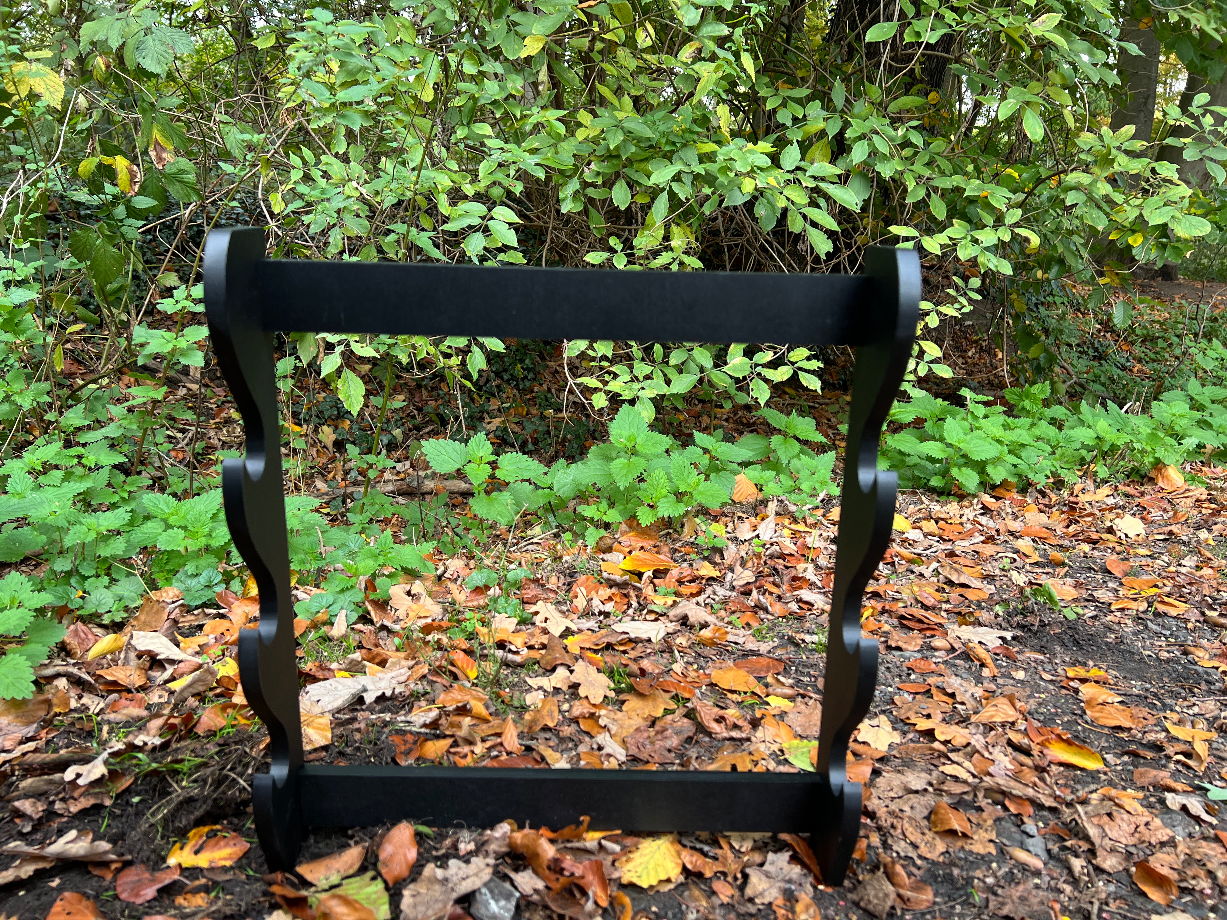 Wooden wall mount for 3 katanas