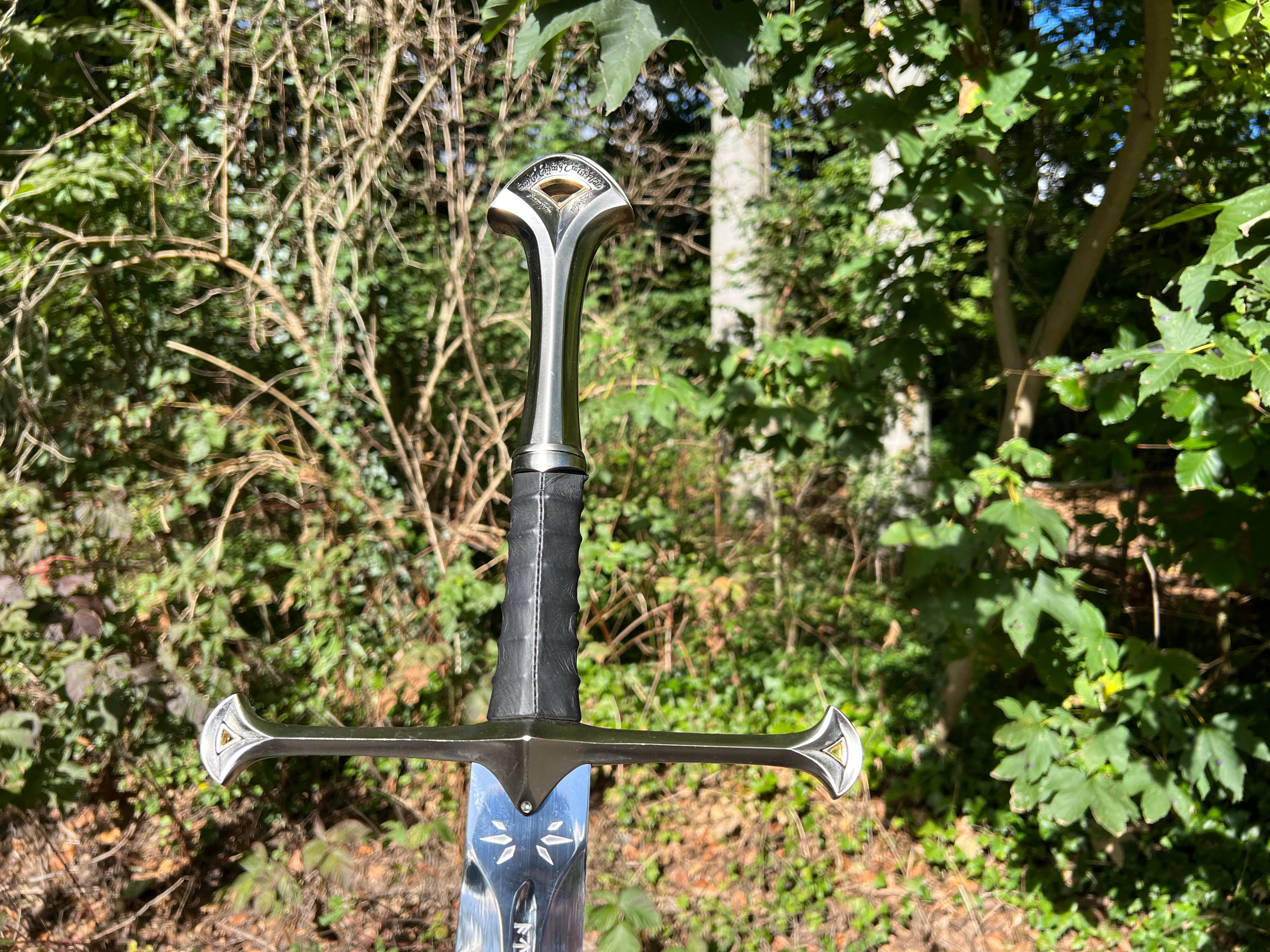 Sword Anduril Aragorn (Flame of the West) - Lord of the Rings (Pre-Order)