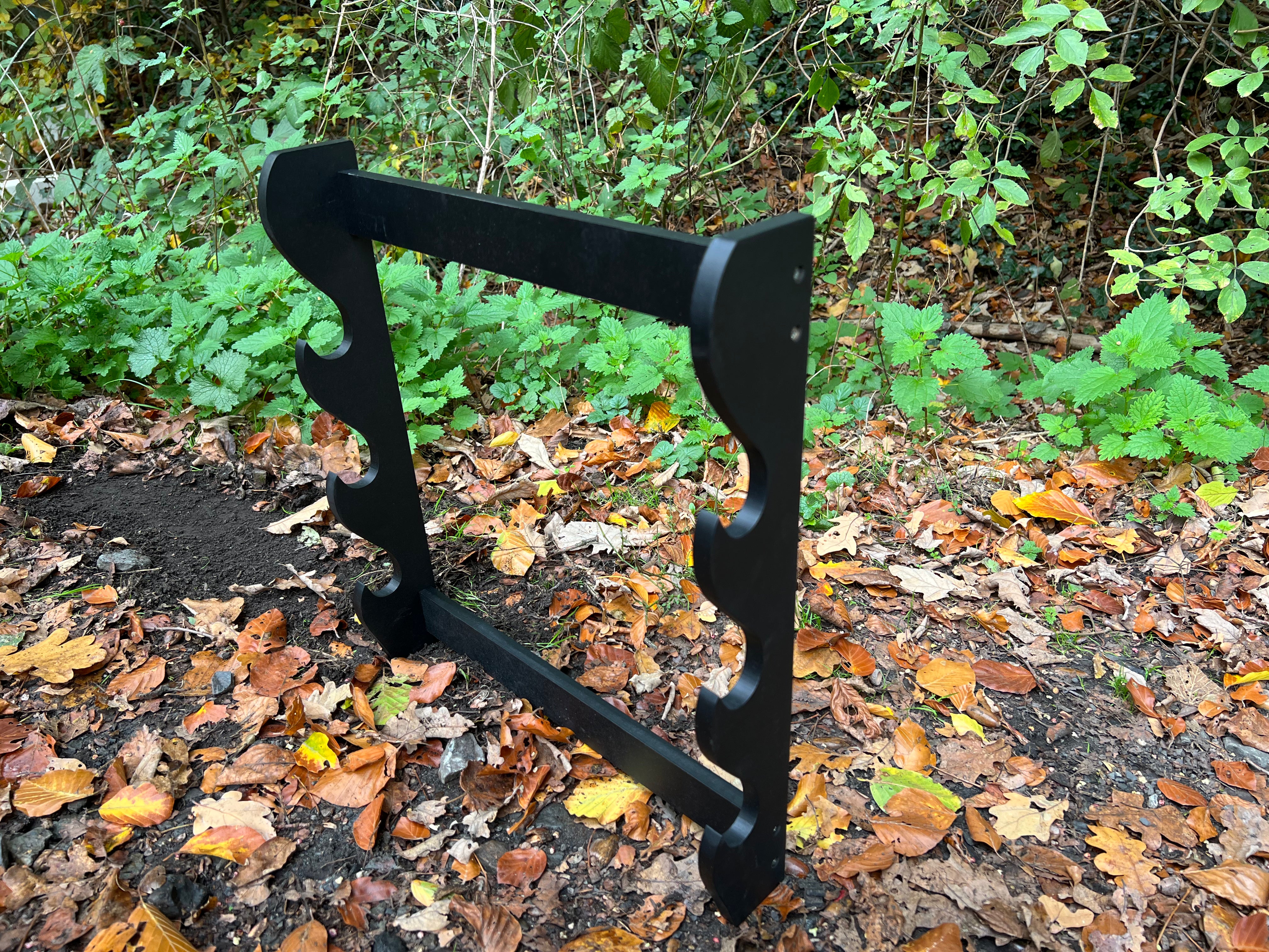 Wooden wall mount for 3 katanas