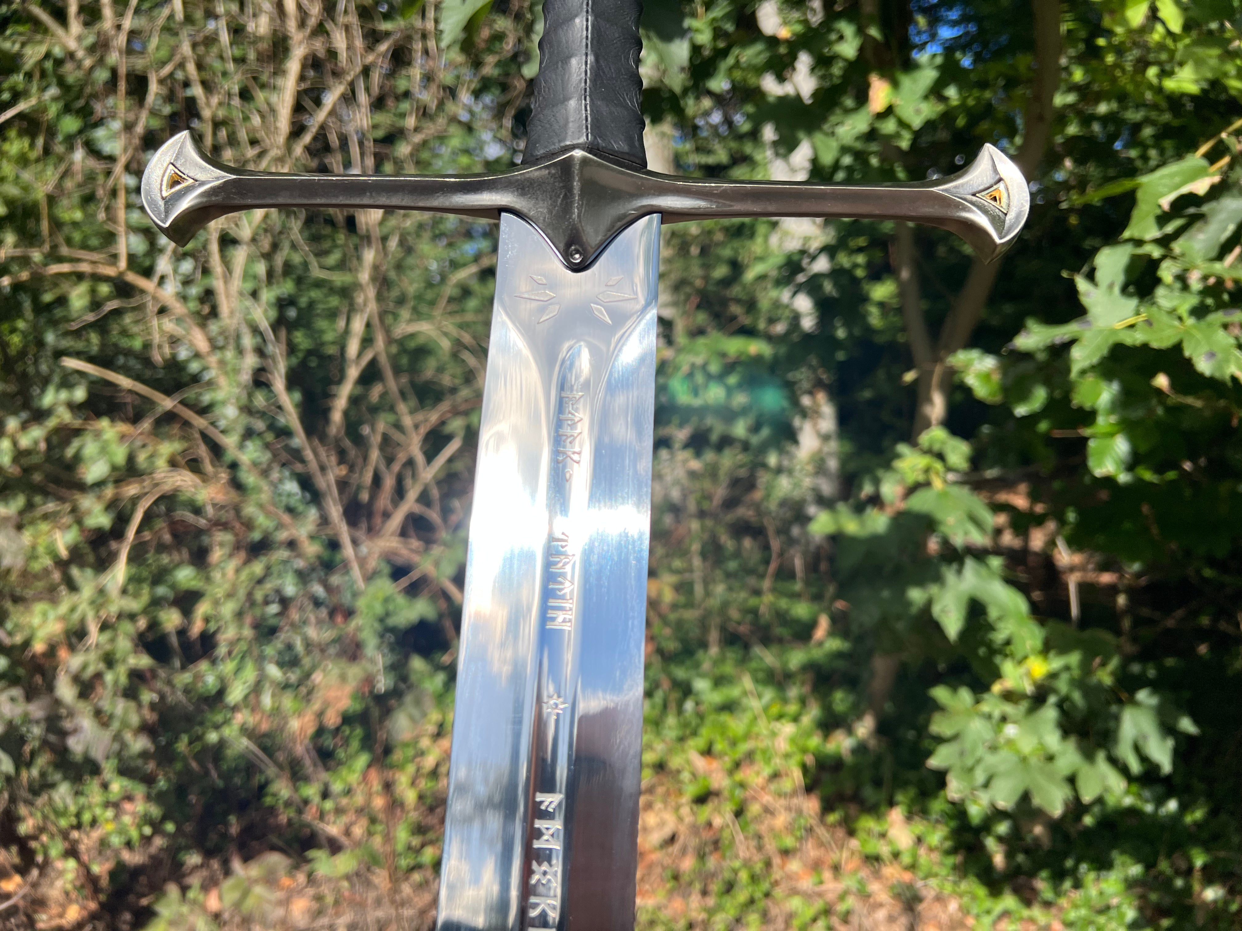 Sword Anduril Aragorn (Flame of the West) - Lord of the Rings (Pre-Order)
