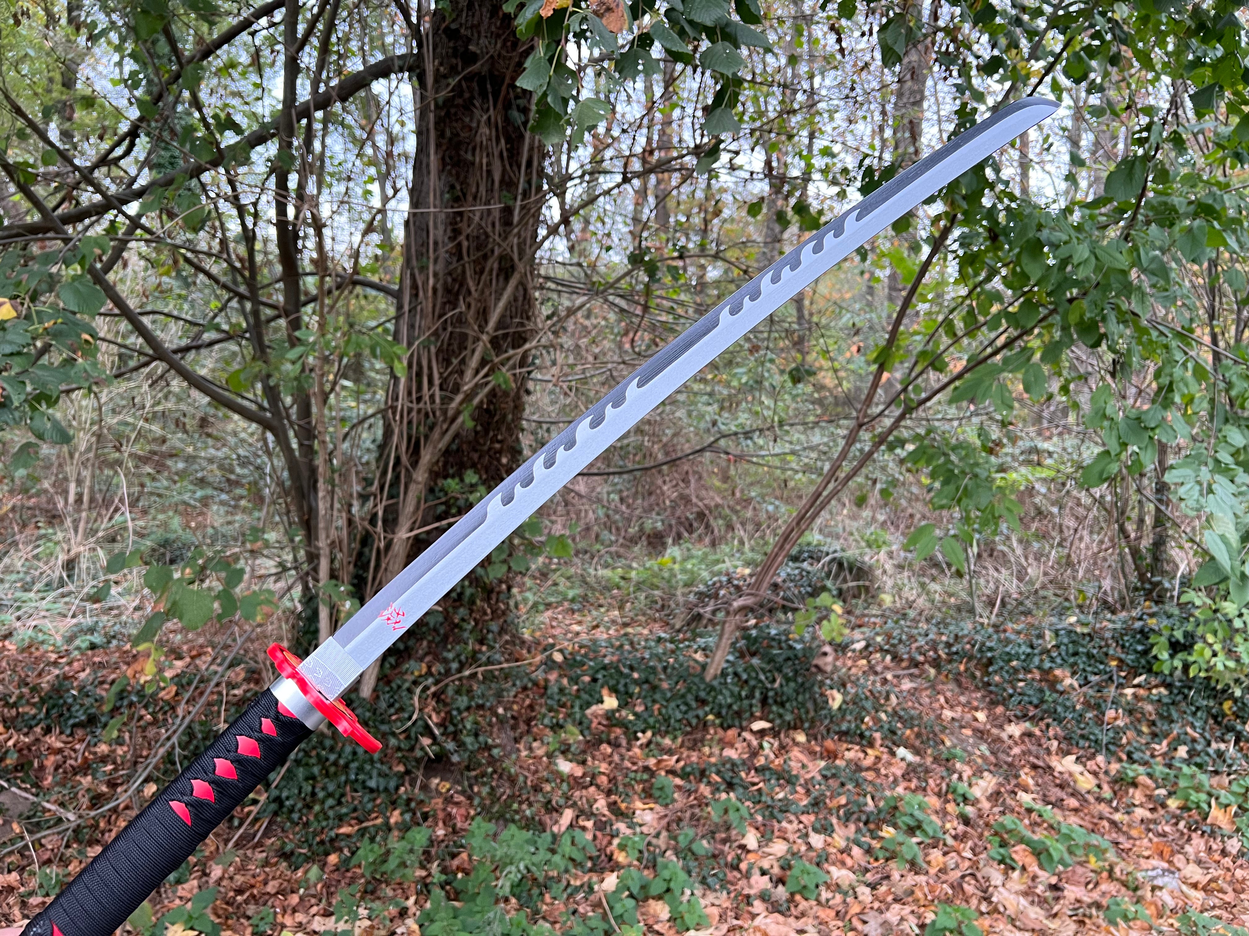 Tanjiro Katana V2 Bambusklinge -Demon Slayer (Nichirin): Kimetsu No Yaiba