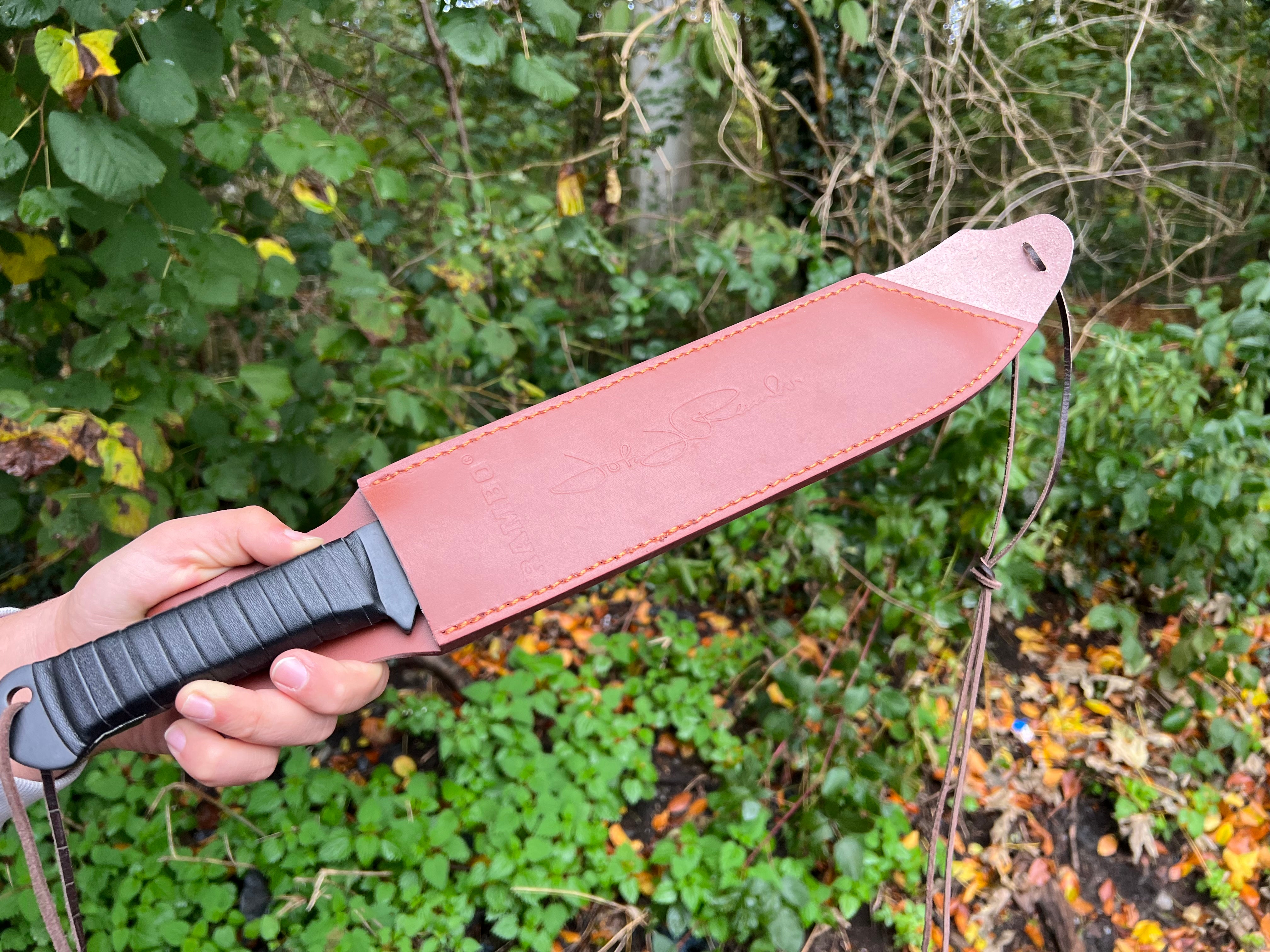 John Rambo's ready-to-fight hunting knife-Rambo 4