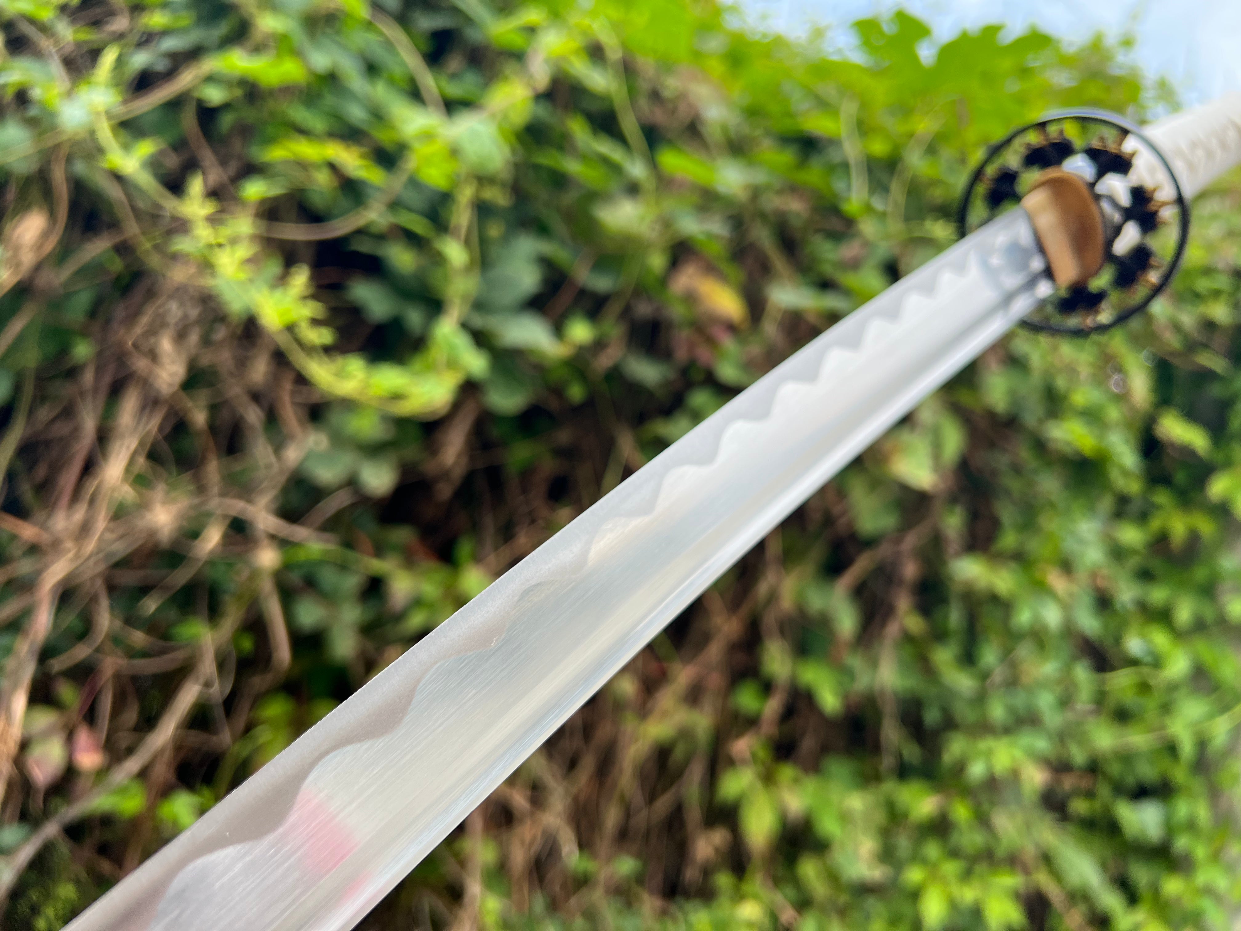 John Lee Shiro Katana-Elegance in White (White Bride Katana)(Ready to fight and hand forged)