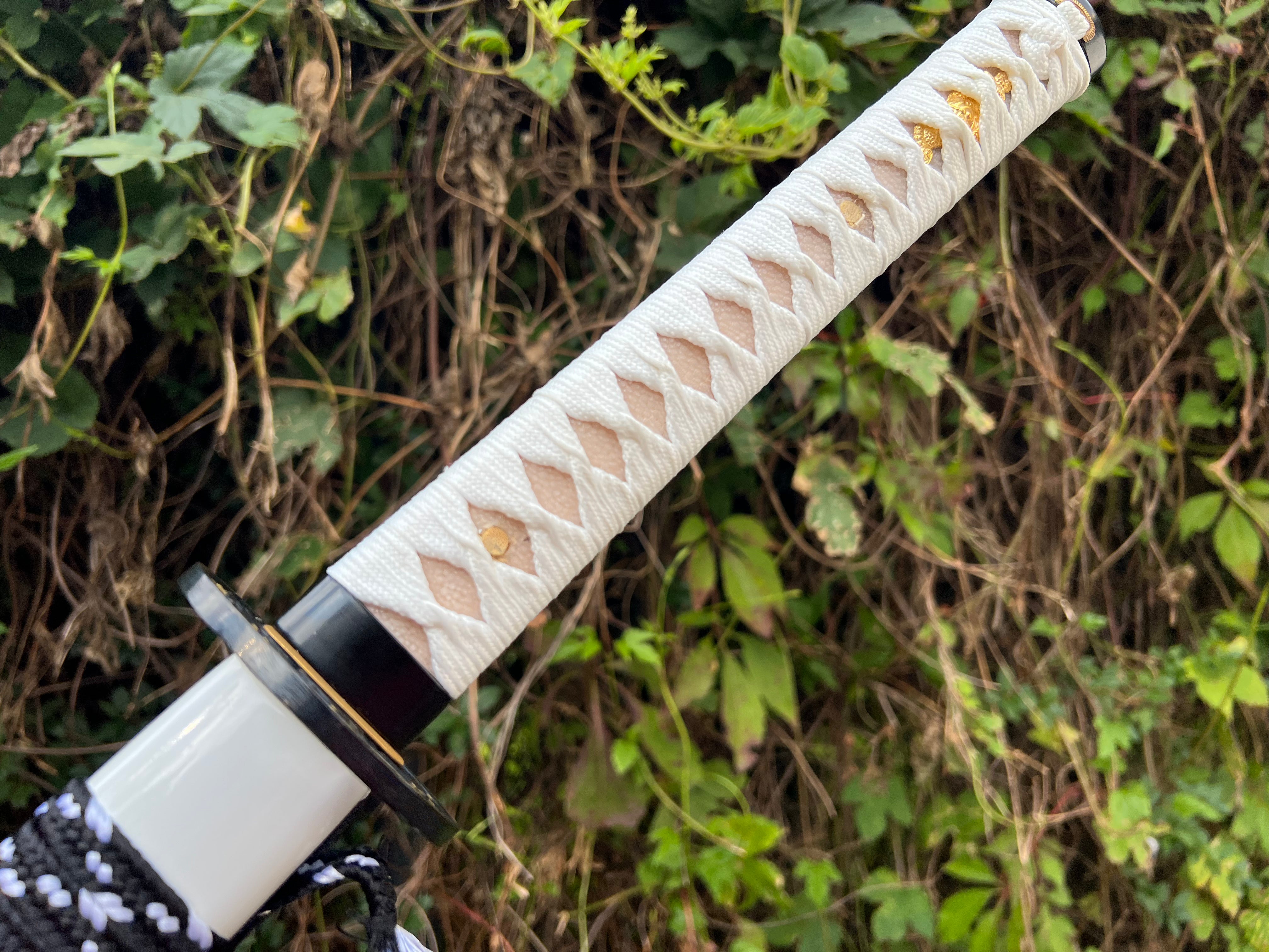 John Lee Shiro Katana-Elegance in White (White Bride Katana)(Ready to fight and hand forged)